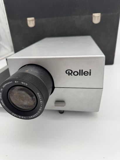 Rollei - P66A slide projector
Metal and plastic...