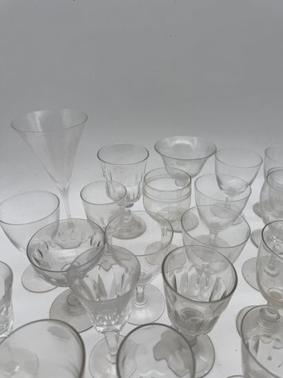 Set of crystal glasses Mismatched set
Set...