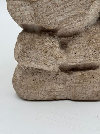 Falcon on a rock Decorative sculpture (20th...