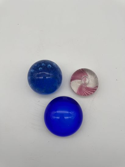 Set of three glass sulfide balls - Colored...