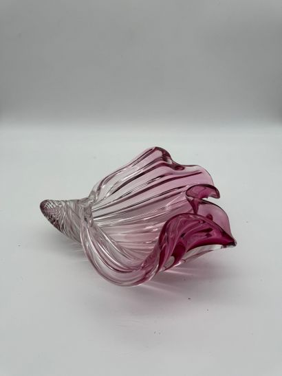 Pink glass basket in the shape of a shell...