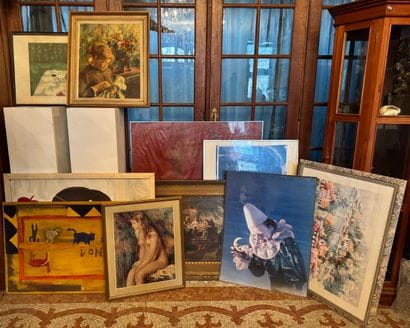 Lot of approx. 10 frames 
Set of frames with...