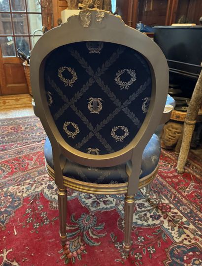 Bergère de style Louis XVI (XX siècle)
Bergère...