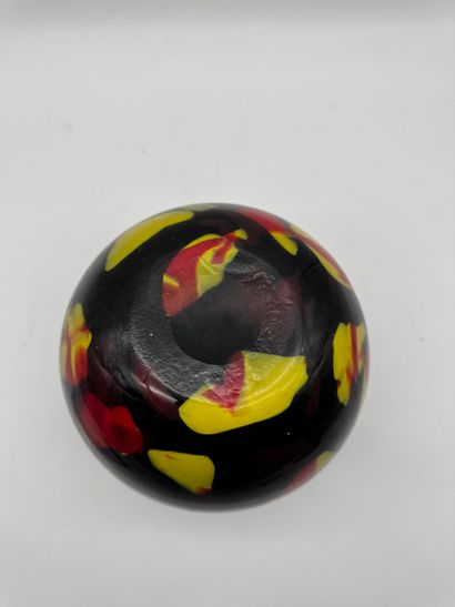 Hand-blown glass vase - Polychrome decoration
Hand-blown...
