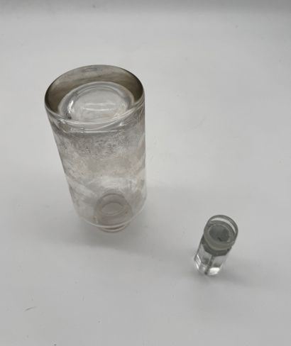 Crystal spirit decanter
Cylindrical, thick-bottomed...