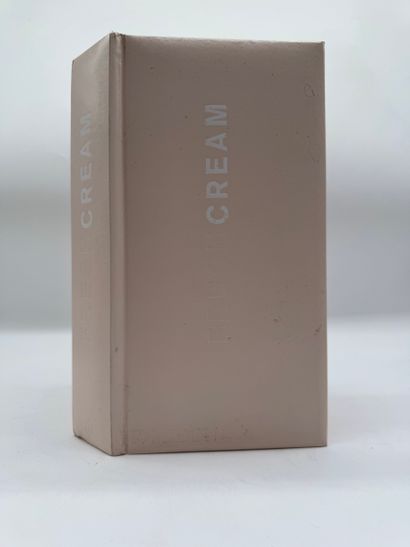 Fresh Cream
Ouvrage sur l'art contemporain...