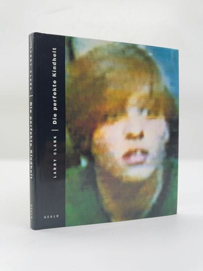*Die perfekte Kindheit* by Larry Clark
Documents...