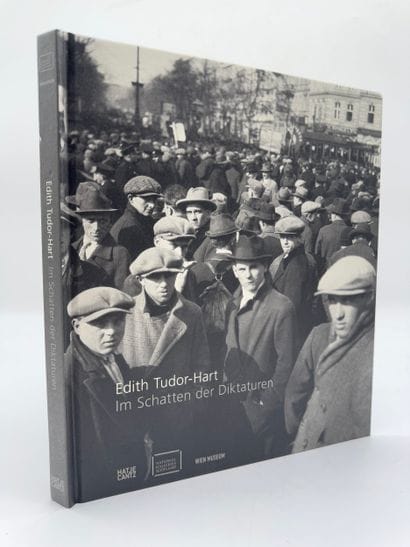 Im Schatten der Diktaturen d'Edith Tudor-Hart
Ouvrage...