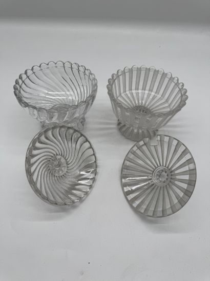 BACCARAT FRANCE FIN DU XIXe SIECLE
Paire...