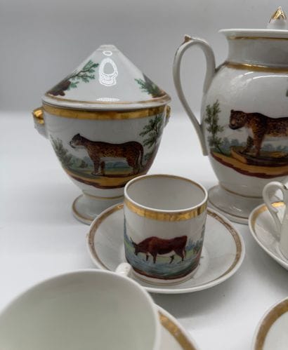 NEO-EMPIRE STYLE 20TH CENTURY
A white porcelain...