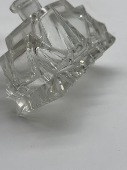 ART DECO VERS 1920-1930
Lot de deux flacons...