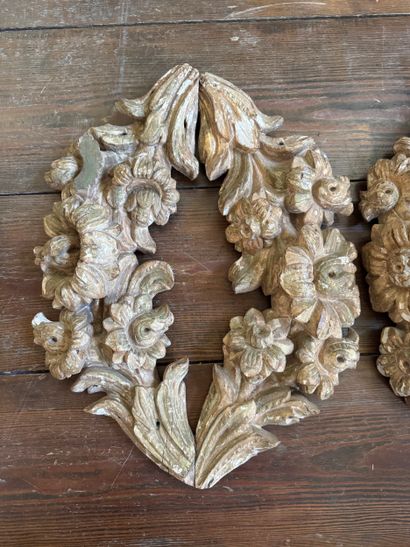 Travail baroque européen Paire d’éléments...