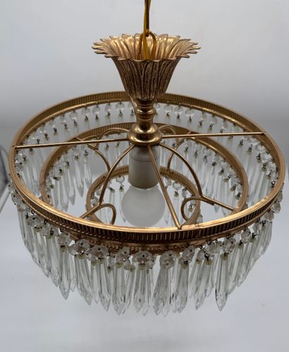 LUSTRE CORBEILLE A PAMPILLES VERS 1950
Lustre...
