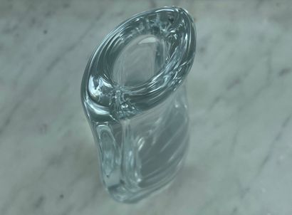 Daum France - Petit vase soliflore en cristal...