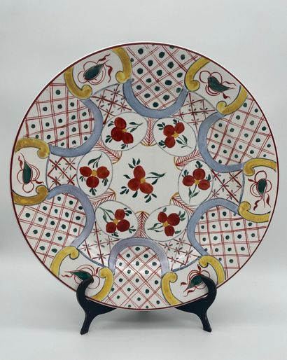 Trois pièces de céramique décorative - Nippon,...