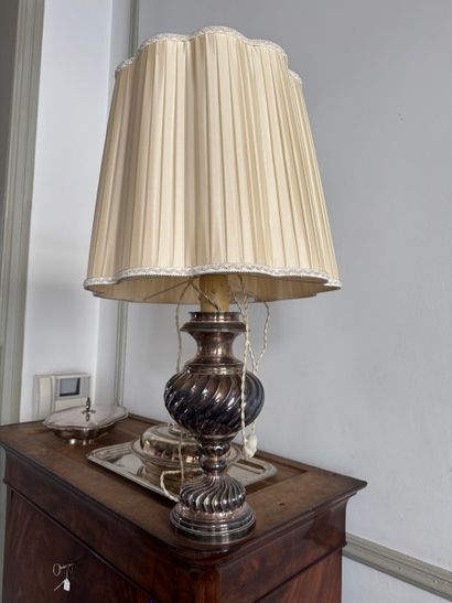 CARLO ORLANDI MILAN ITALIE
Lampe de table...