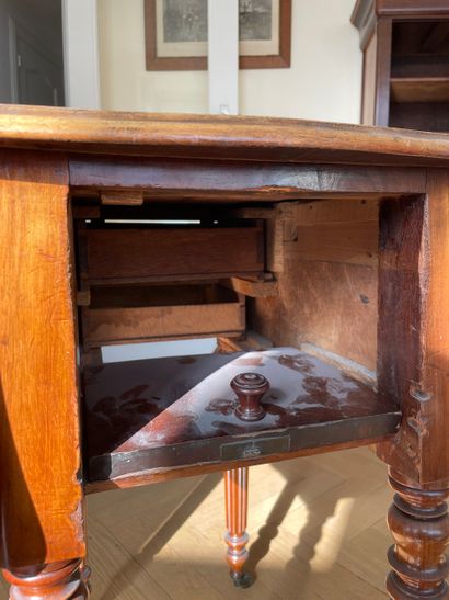 Louis-Philippe drop-leaf table, France, circa...