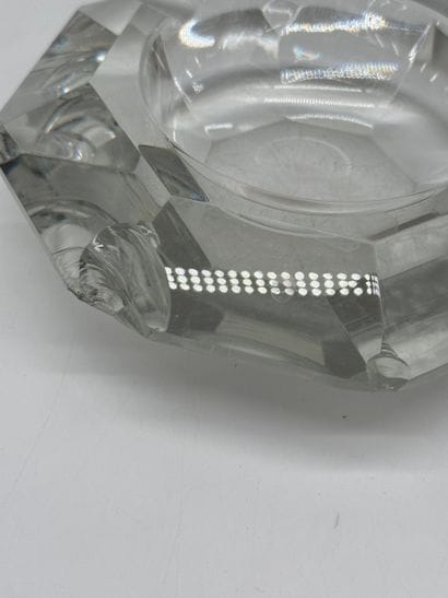 Val Saint-Lambert - Ashtray made of solid,...