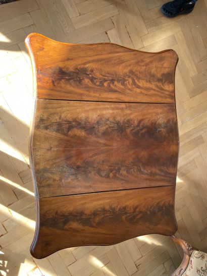 Louis-Philippe drop-leaf table, France, circa...