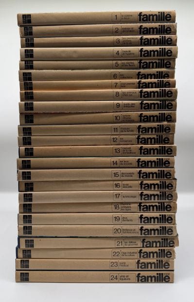 Famille 2000 - Collection de 24 volumes
Encyclopédie...