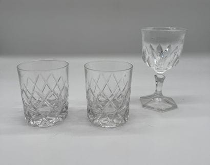 ORREFORS & EUROPEAN GLASSWARE CA. 1960–1970
Set...