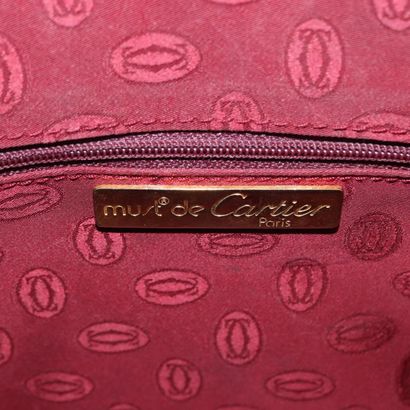 CARTIER Sac « Must Line » en cuir bordeaux,...