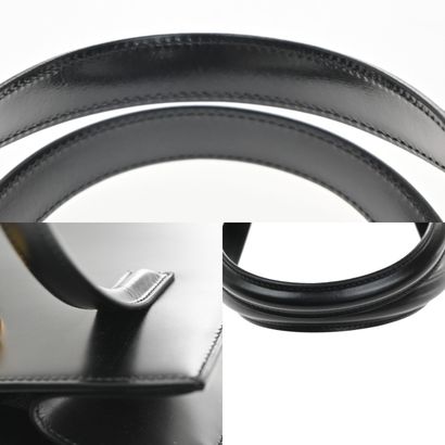 CARTIER Sac « Panthère » en cuir noir.
Dimensions...