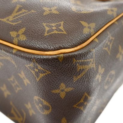 LOUIS VUITTON “Vivacite” bag in brown Monogram...