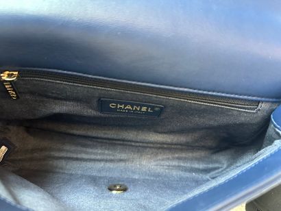 CHANEL Sac « Resin Chain Top Handle Flap...