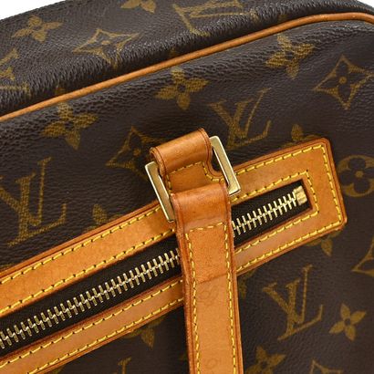 LOUIS VUITTON “Vivacite” bag in brown Monogram...