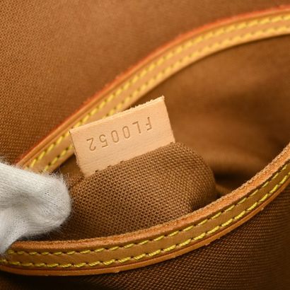 LOUIS VUITTON “Vintage Alma” bag in brown...