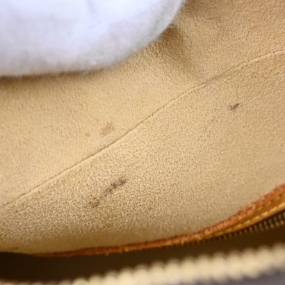 LOUIS VUITTON “Vivacite” bag in brown Monogram...