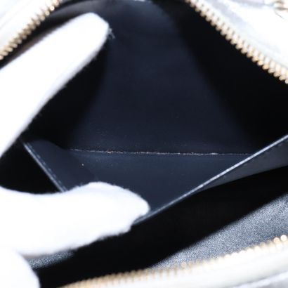 CHRISTIAN DIOR Sac « Lady cannage » en cuir...