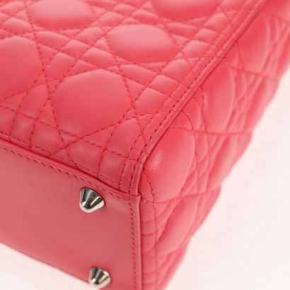 CHRISTIAN DIOR Sac « Lady cannage » en cuir...