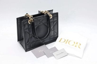 CHRISTIAN DIOR Sac « Essential Tote » en...