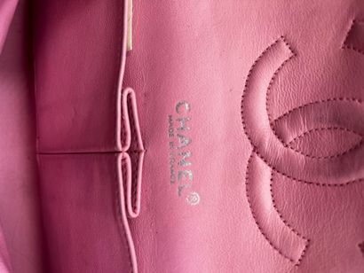 CHANEL Sac « Timeless - Classic Double Flap...