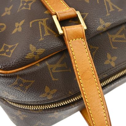 LOUIS VUITTON “Vivacite” bag in brown Monogram...