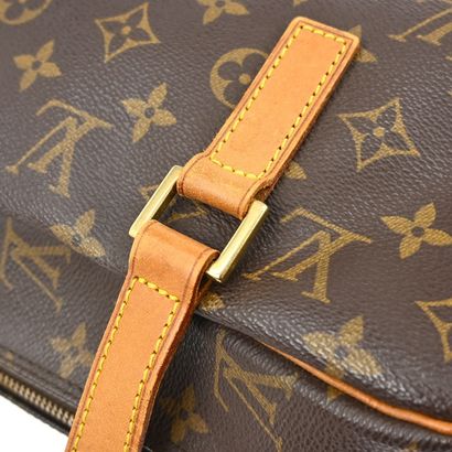 LOUIS VUITTON “Vivacite” bag in brown Monogram...