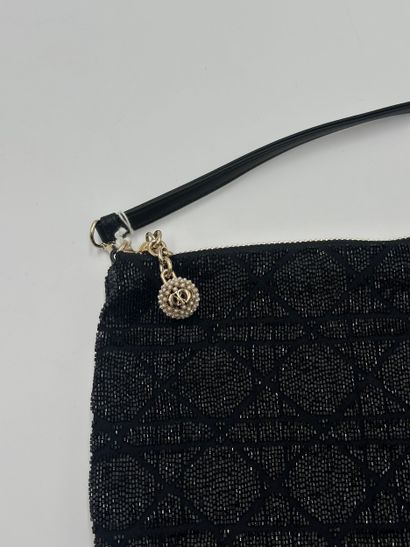 CHRISTIAN DIOR Sac « black cannage » à décor...