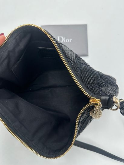 CHRISTIAN DIOR Sac « black cannage » à décor...
