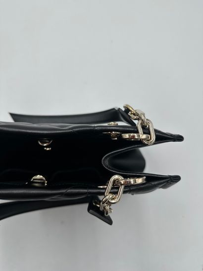 CHRISTIAN DIOR Sac « Essential Tote » en...