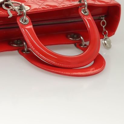 CHRISTIAN DIOR Sac « Vintage Lady Dior Patent...