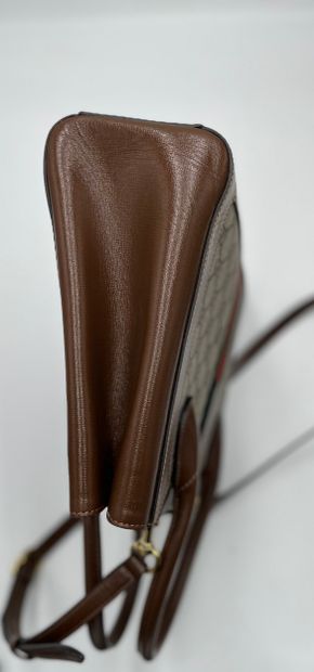 GUCCI “Jackie 1961 Web Tote” bag in brown...