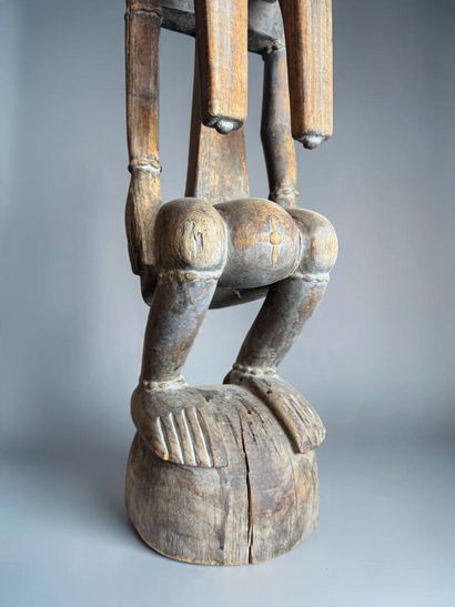 SEATED FEMALE STATUE - Southern Mali, Northern...