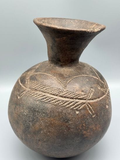 JAR, NIGERIA
Terracotta, traces of open-air...
