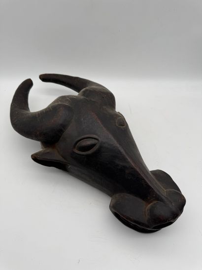 BUFFALO HELMET MASK - Cameroon - Bamileke
Late...