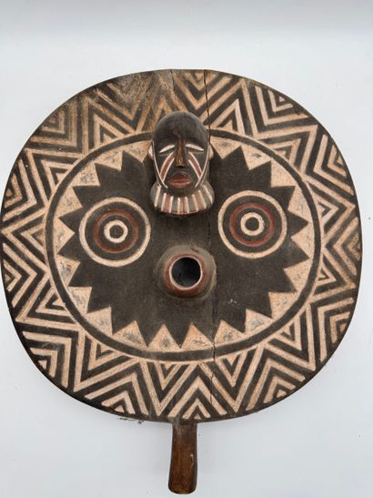 ROUND MASK WITH GEOMETRIC DECORATIONS - Burkina...