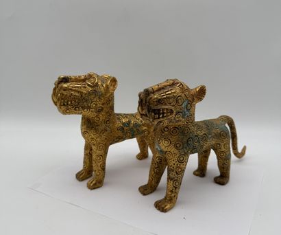 PAIR OF LEOPARDS - Nigeria - Former Kingdom...