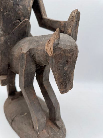 EQUESTRIAN STATUE - Mali - Dogon
Mid-20th...