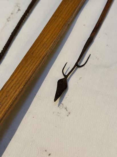 SET OF BOWS AND ARROWS (SET OF 6 PIECES)
First...